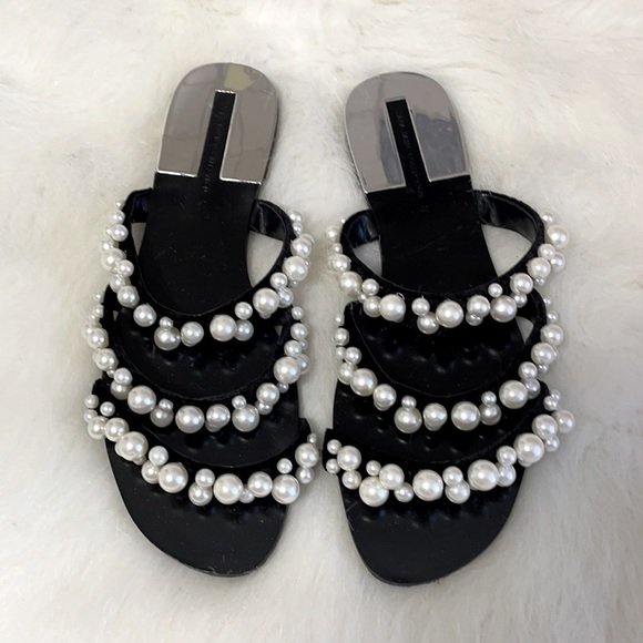Blogger sandals with pearls